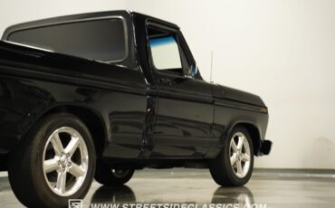 Ford-F-100-1975-Pickup-Truck-27
