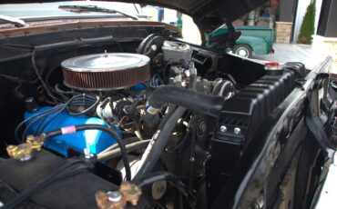 Ford-F-150-1978-Pickup-2