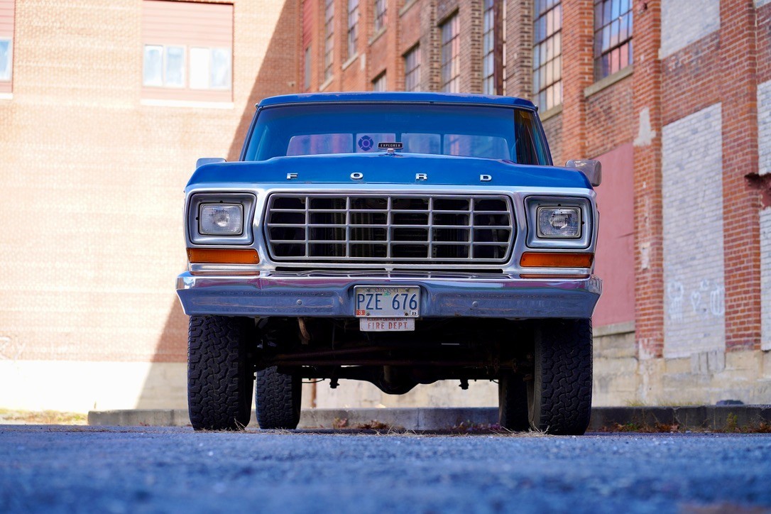 Ford-F-150-1979-Standard-Cab-Pickup-1