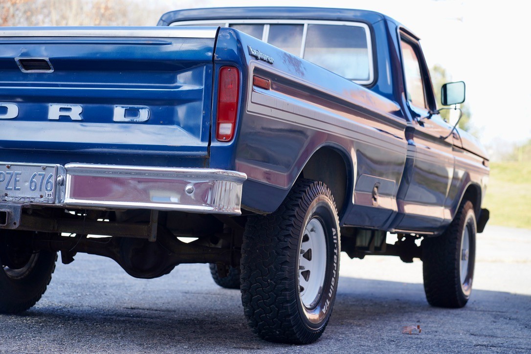 Ford-F-150-1979-Standard-Cab-Pickup-12