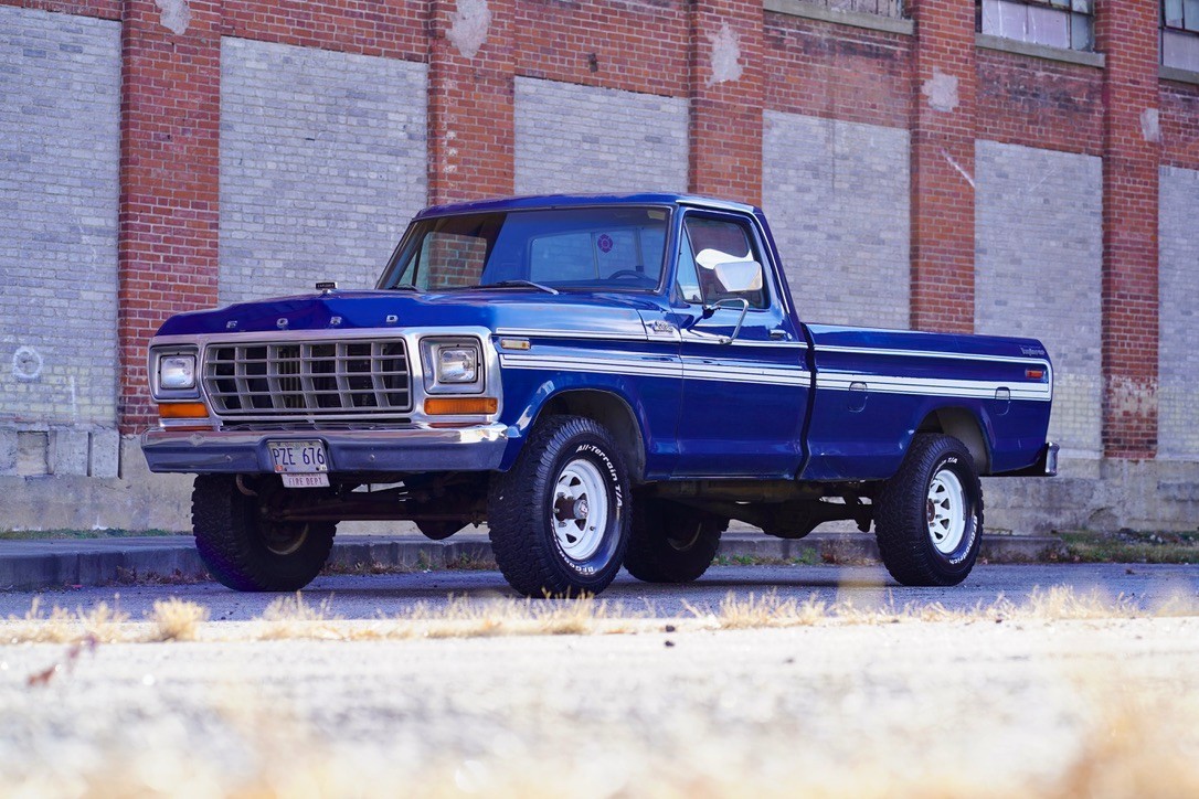 Ford-F-150-1979-Standard-Cab-Pickup-3