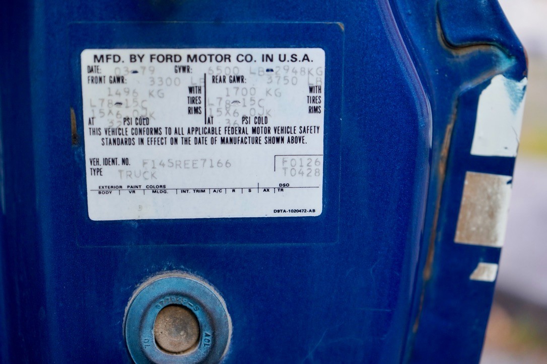 Ford-F-150-1979-Standard-Cab-Pickup-32