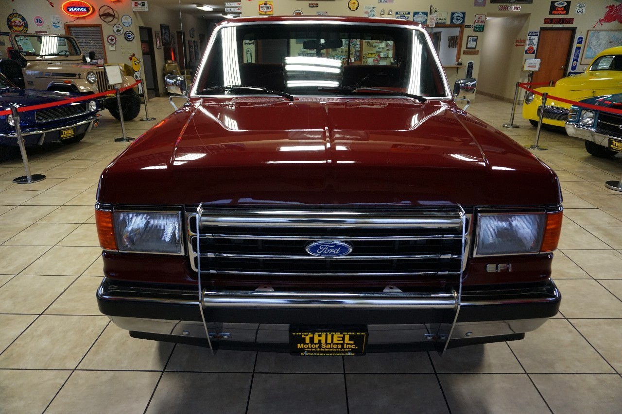 Ford-F-150-1990-Standard-Cab-Pickup-12