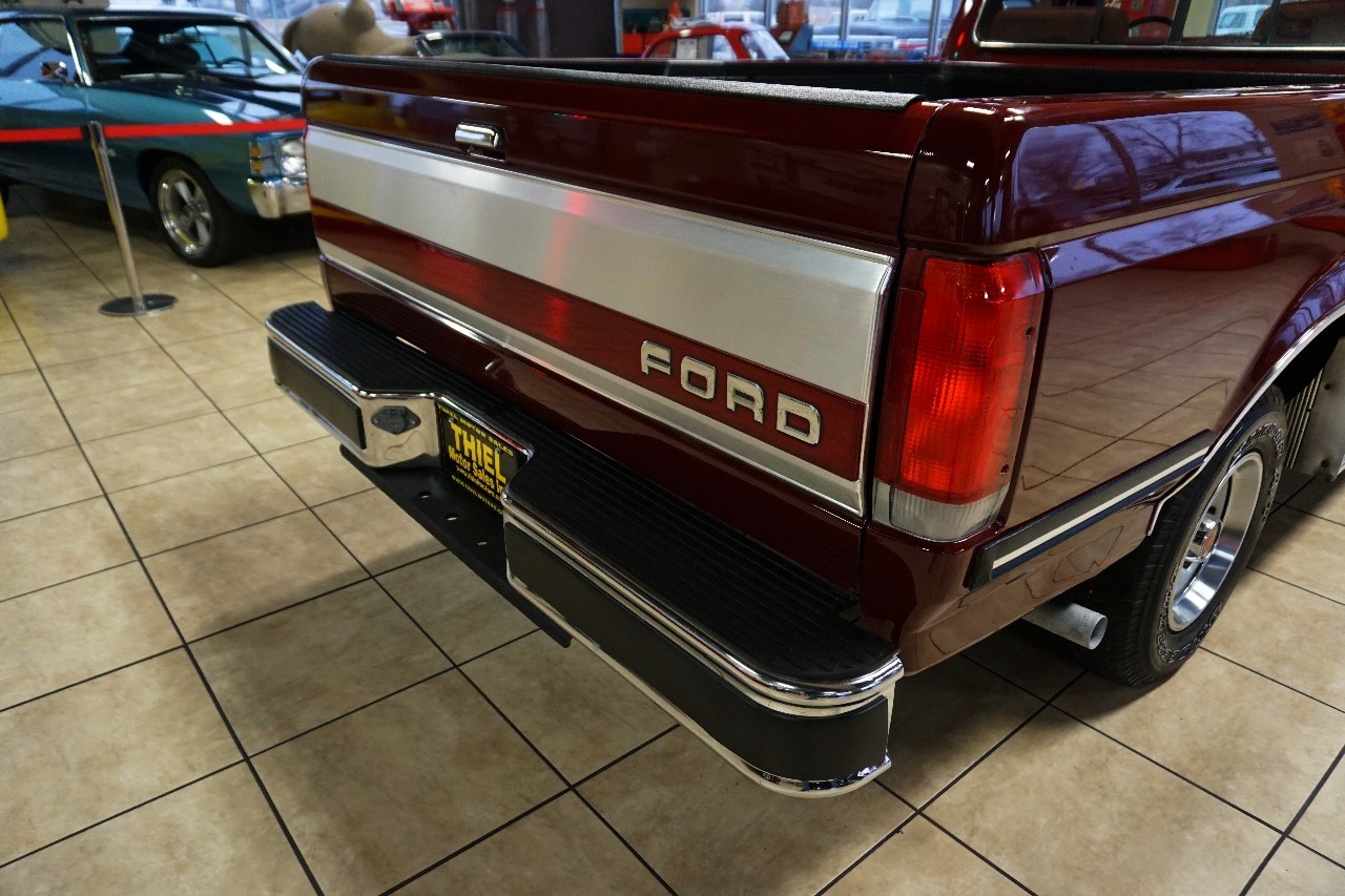 Ford-F-150-1990-Standard-Cab-Pickup-19
