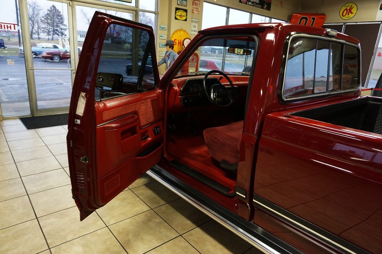Ford-F-150-1990-Standard-Cab-Pickup-20