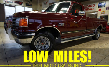 Ford-F-150-1990-Standard-Cab-Pickup