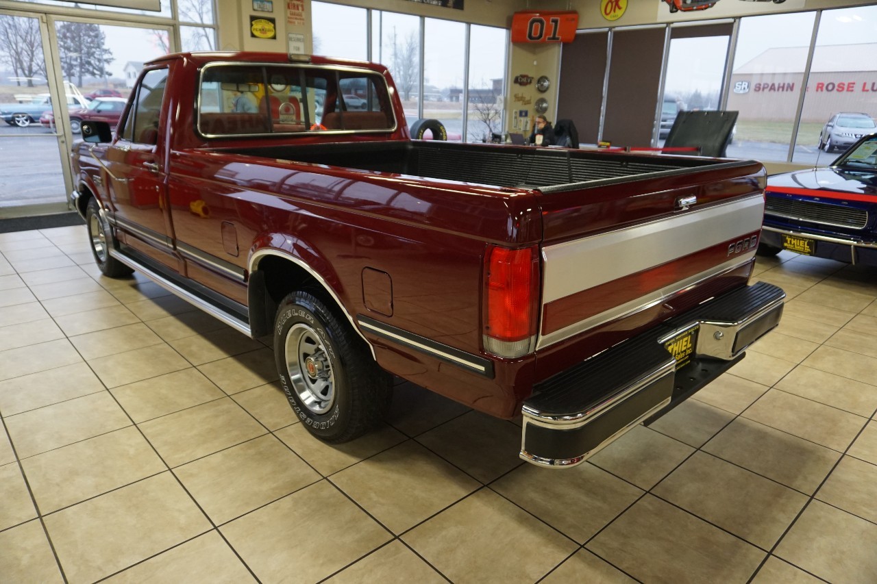 Ford-F-150-1990-Standard-Cab-Pickup-5