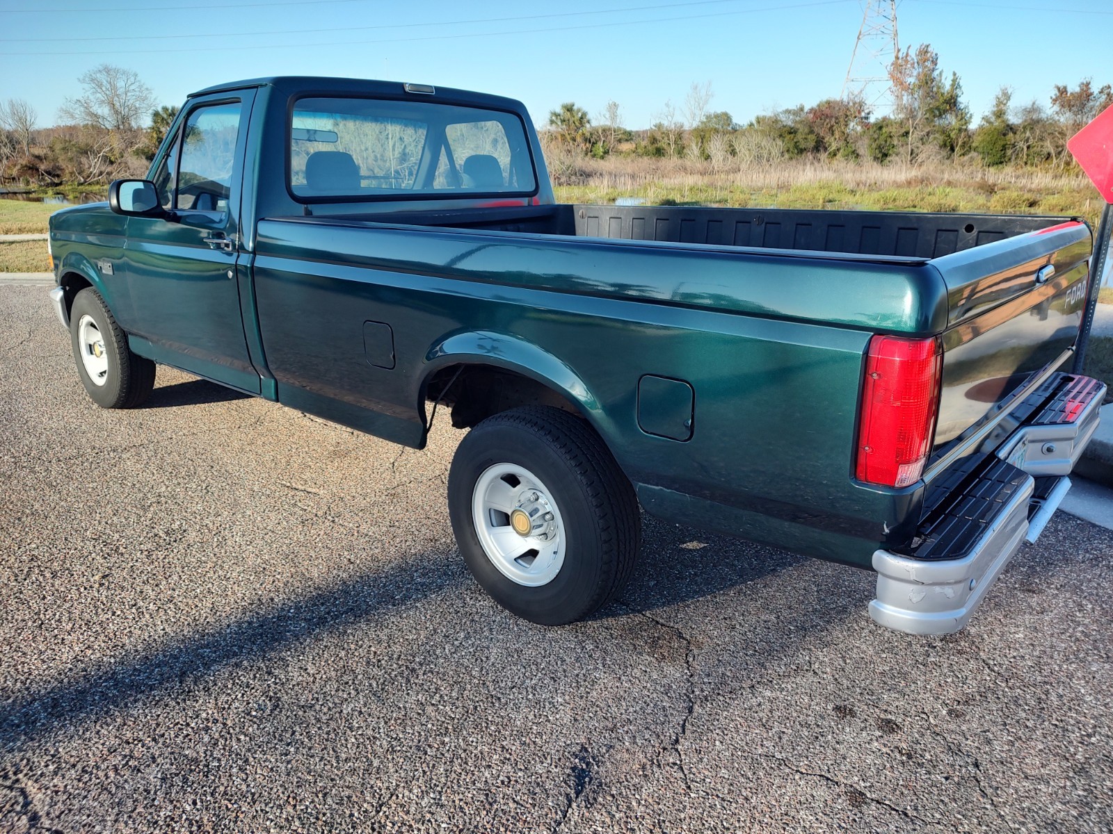 Ford-F-150-1993-Standard-Cab-Pickup-8