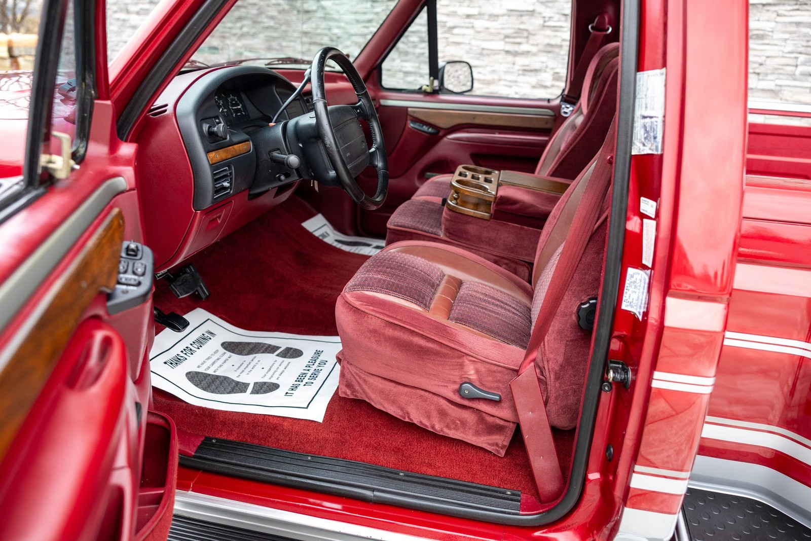 Ford-F-150-1994-Pickup-Truck-33