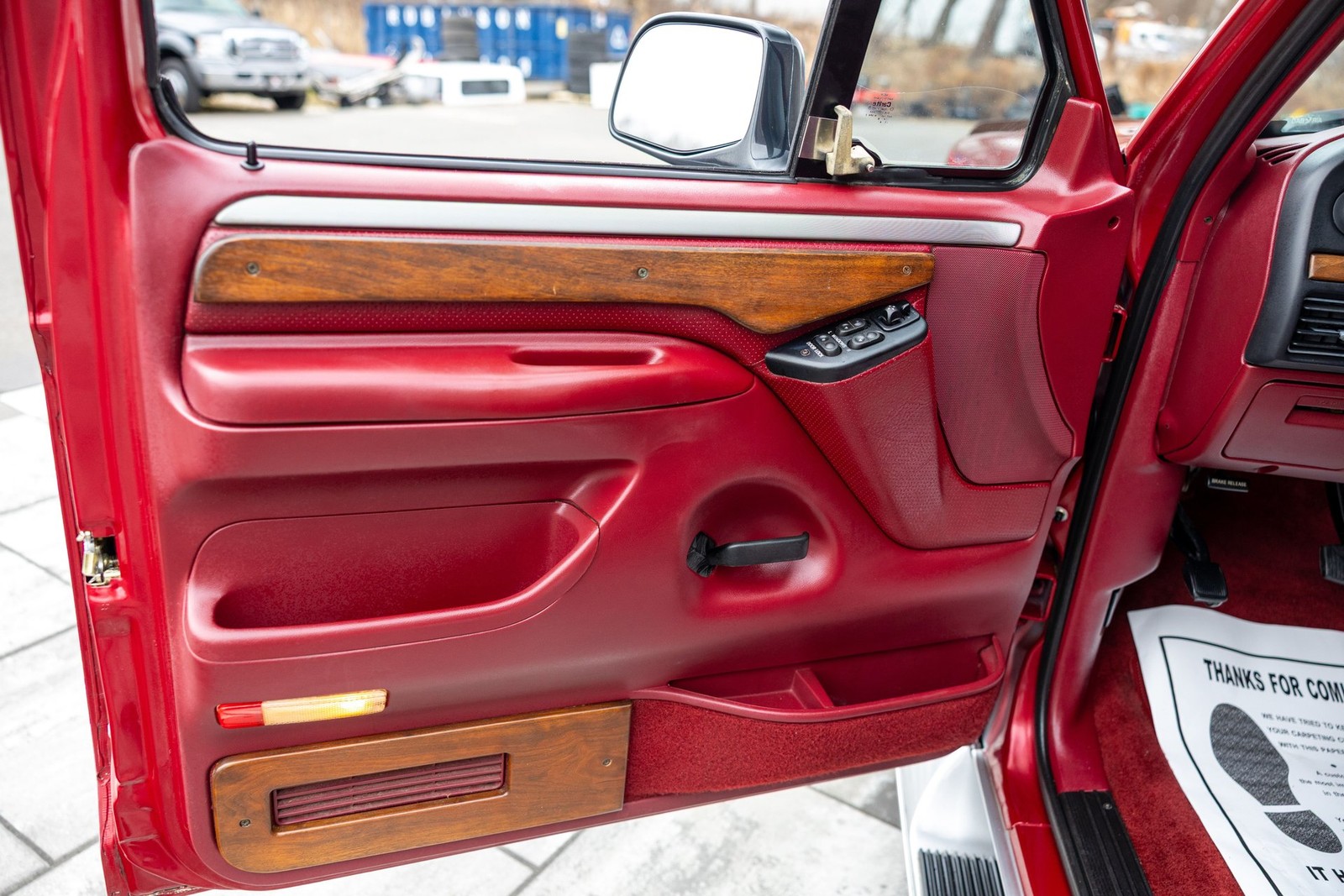 Ford-F-150-1994-Pickup-Truck-35