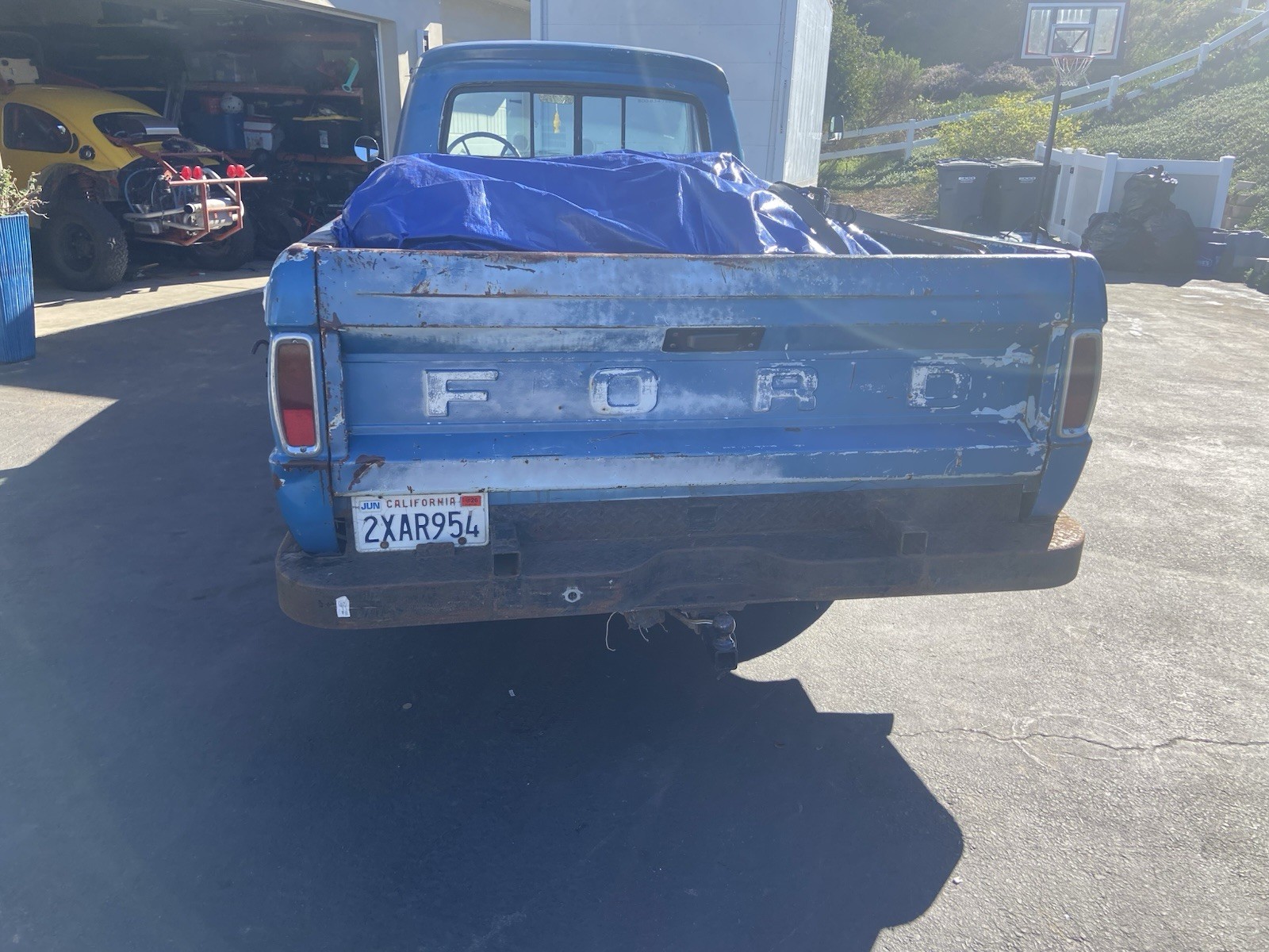 Ford-F-250-1965-Standard-Cab-Pickup-15