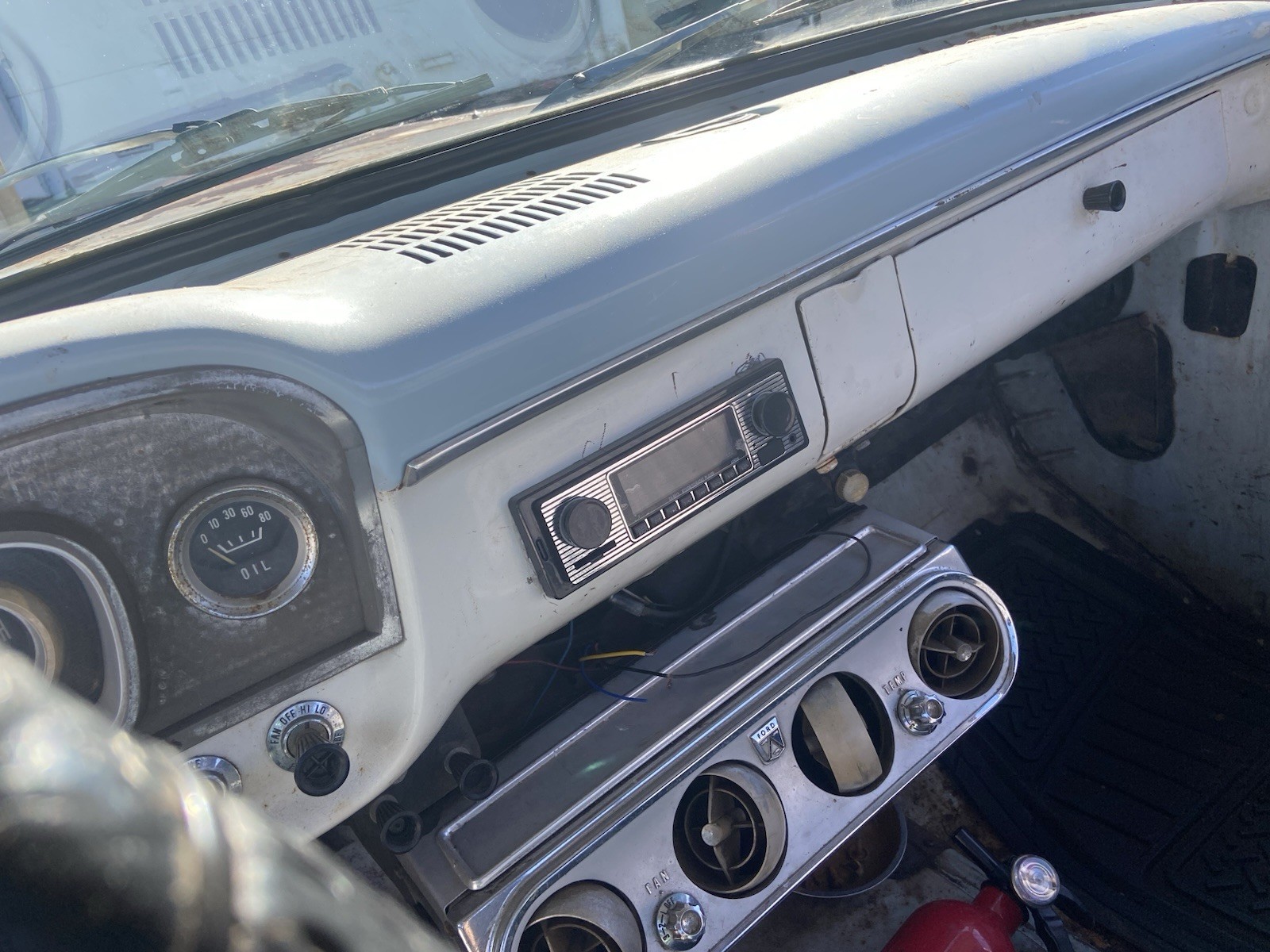 Ford-F-250-1965-Standard-Cab-Pickup-18