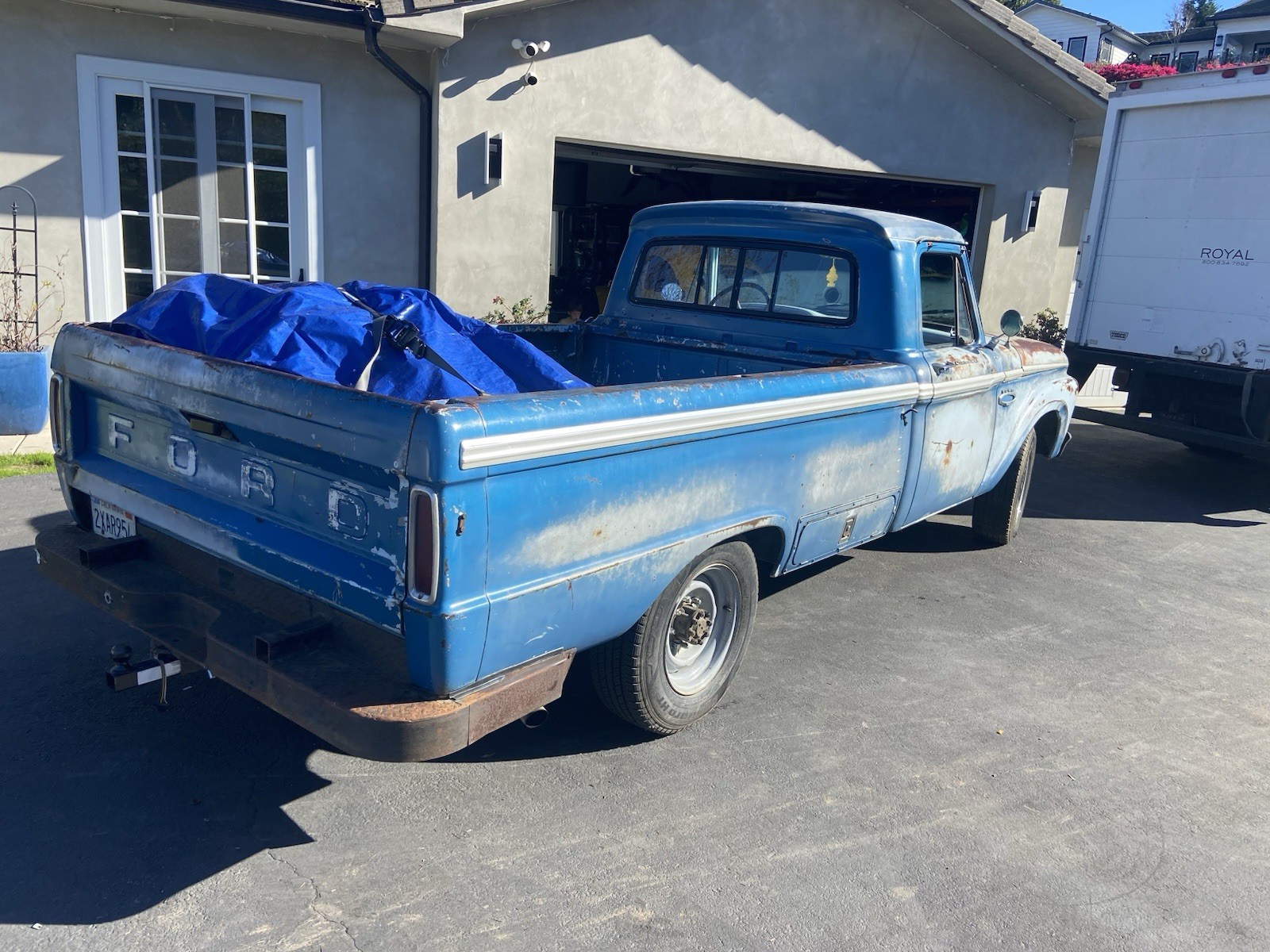 Ford-F-250-1965-Standard-Cab-Pickup-19