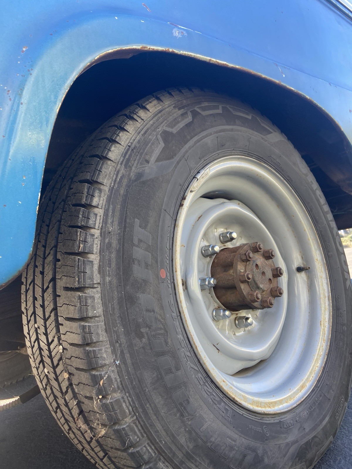 Ford-F-250-1965-Standard-Cab-Pickup-9