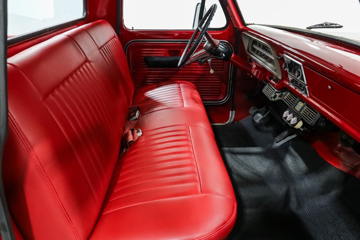 Ford-F-250-1968-Truck-17