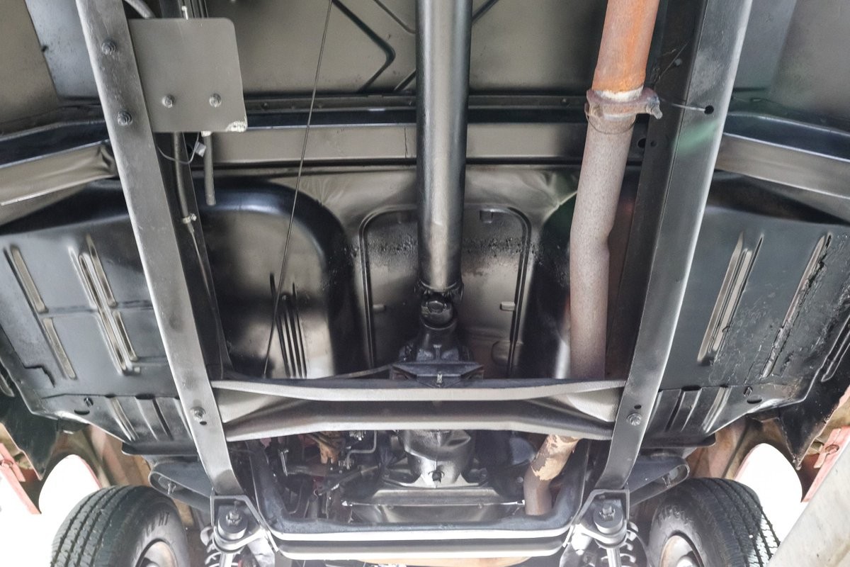 Ford-F-250-1968-Truck-22