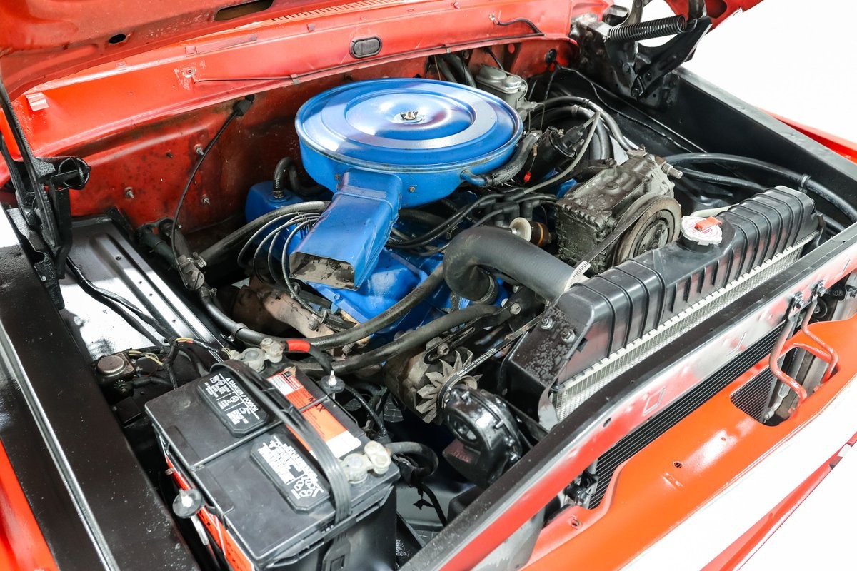 Ford-F-250-1968-Truck-8