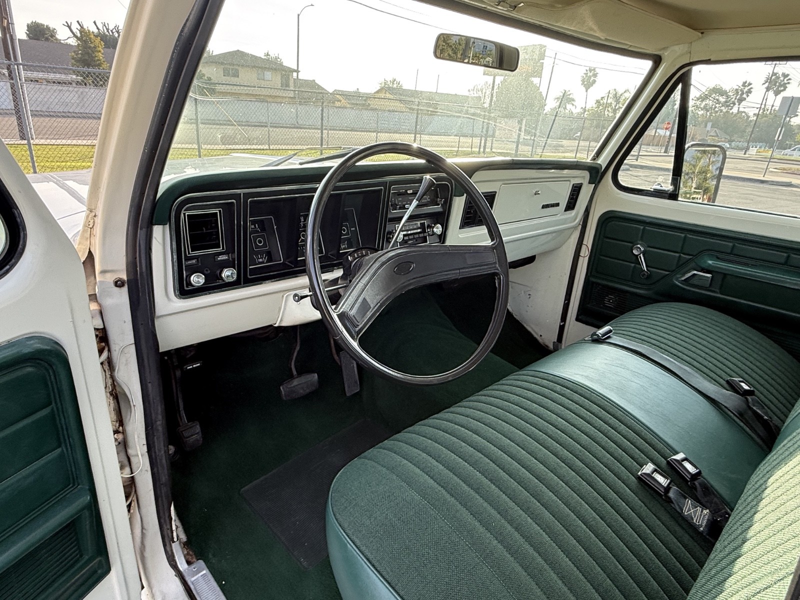 Ford-F-250-1977-Extended-Cab-Pickup-15