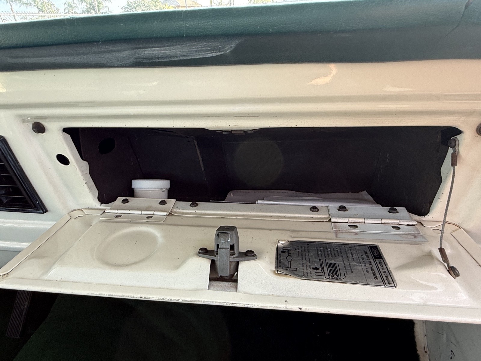 Ford-F-250-1977-Extended-Cab-Pickup-18