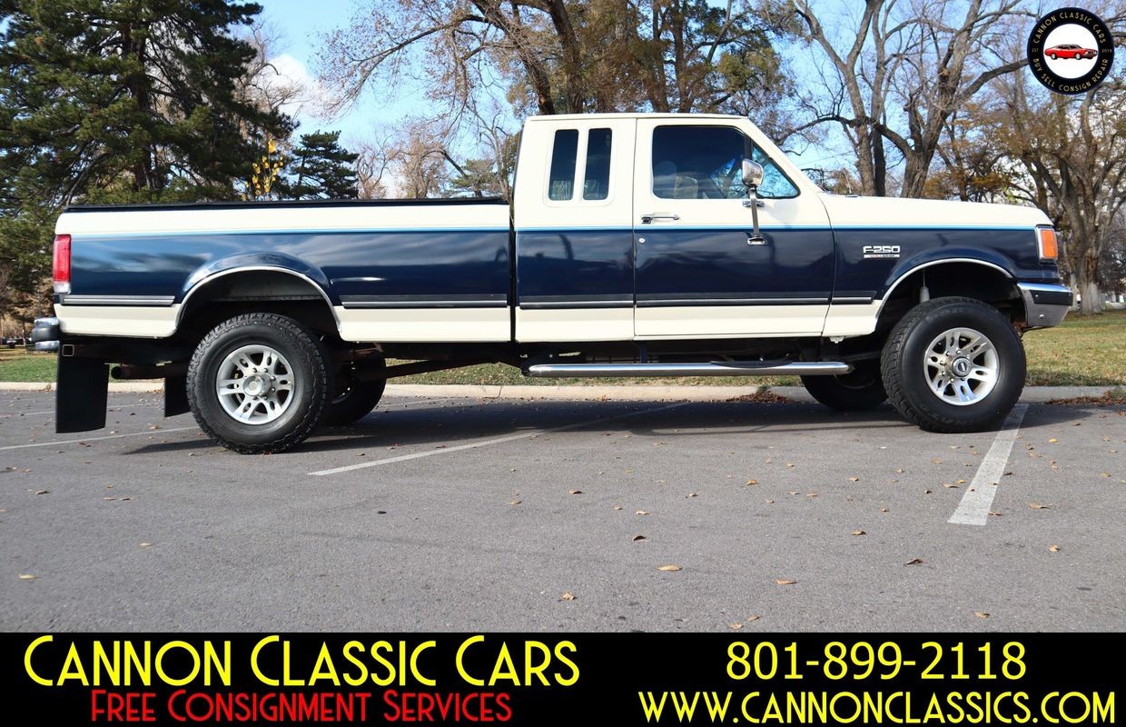 Ford-F-250-1988-Extended-Cab-Pickup-10