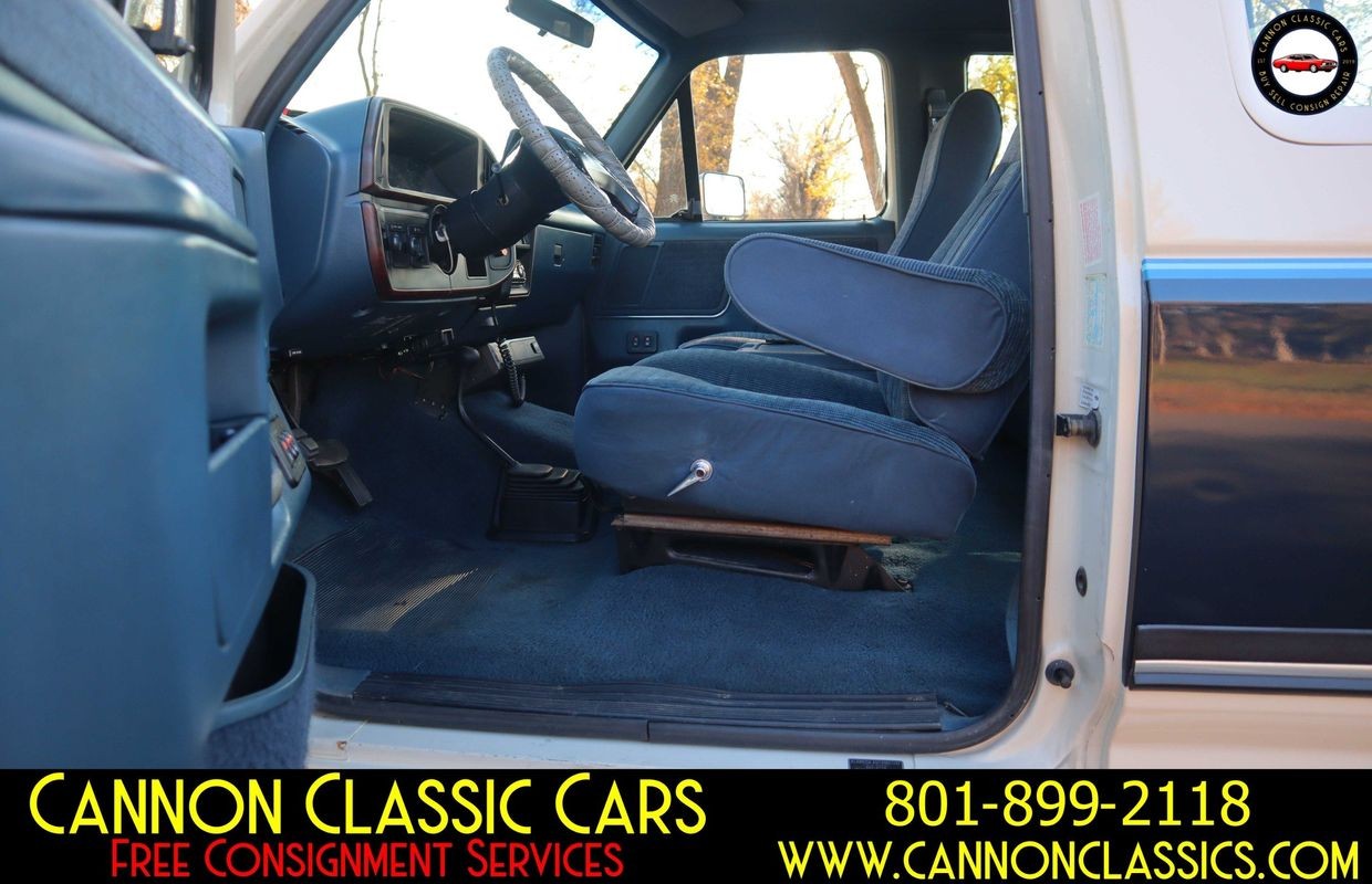 Ford-F-250-1988-Extended-Cab-Pickup-23