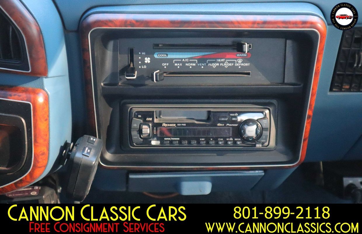 Ford-F-250-1988-Extended-Cab-Pickup-30