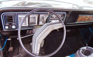 Ford-F-350-1979-Pickup-Truck-12