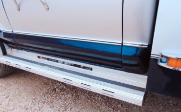 Ford-F-350-1979-Pickup-Truck-15