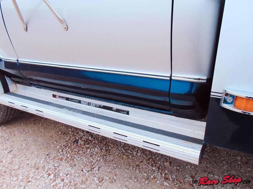 Ford-F-350-1979-Pickup-Truck-15