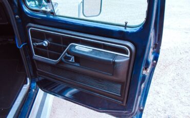 Ford-F-350-1979-Pickup-Truck-22