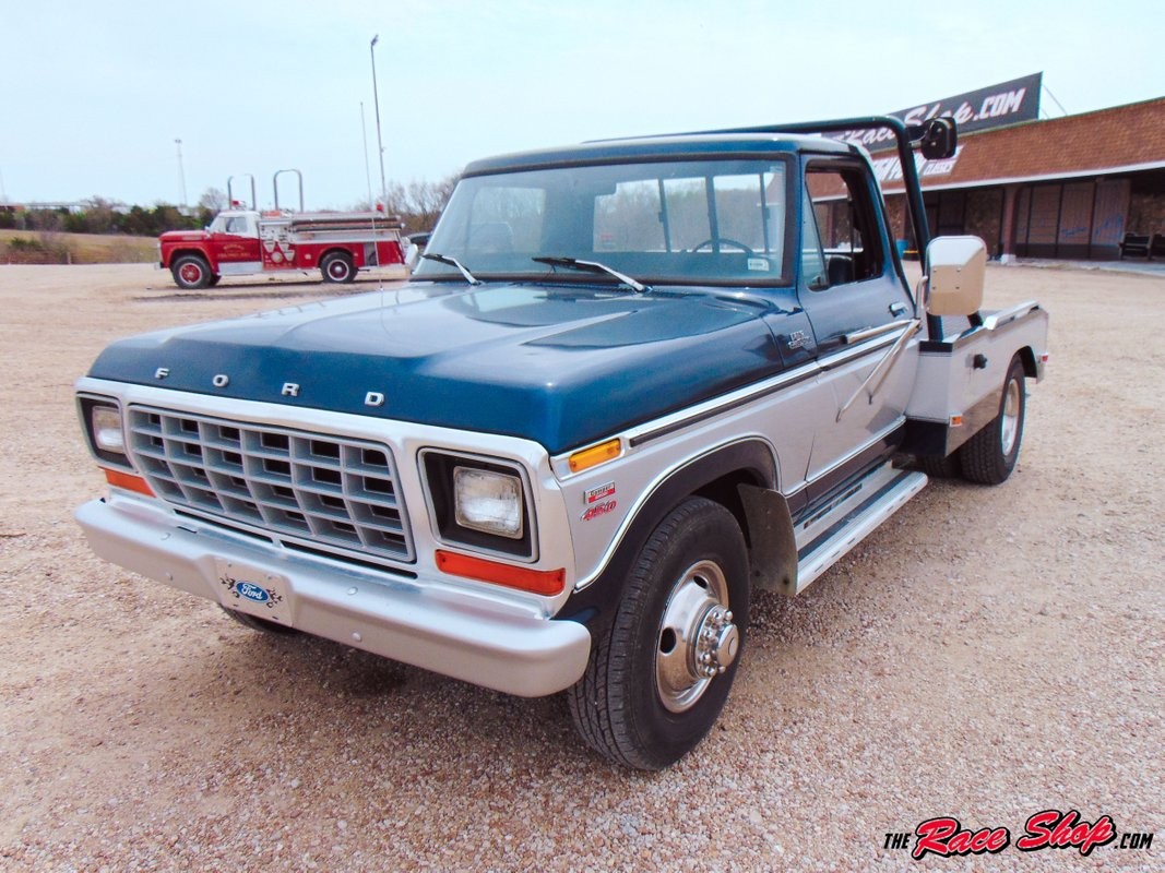 Ford-F-350-1979-Pickup-Truck-6