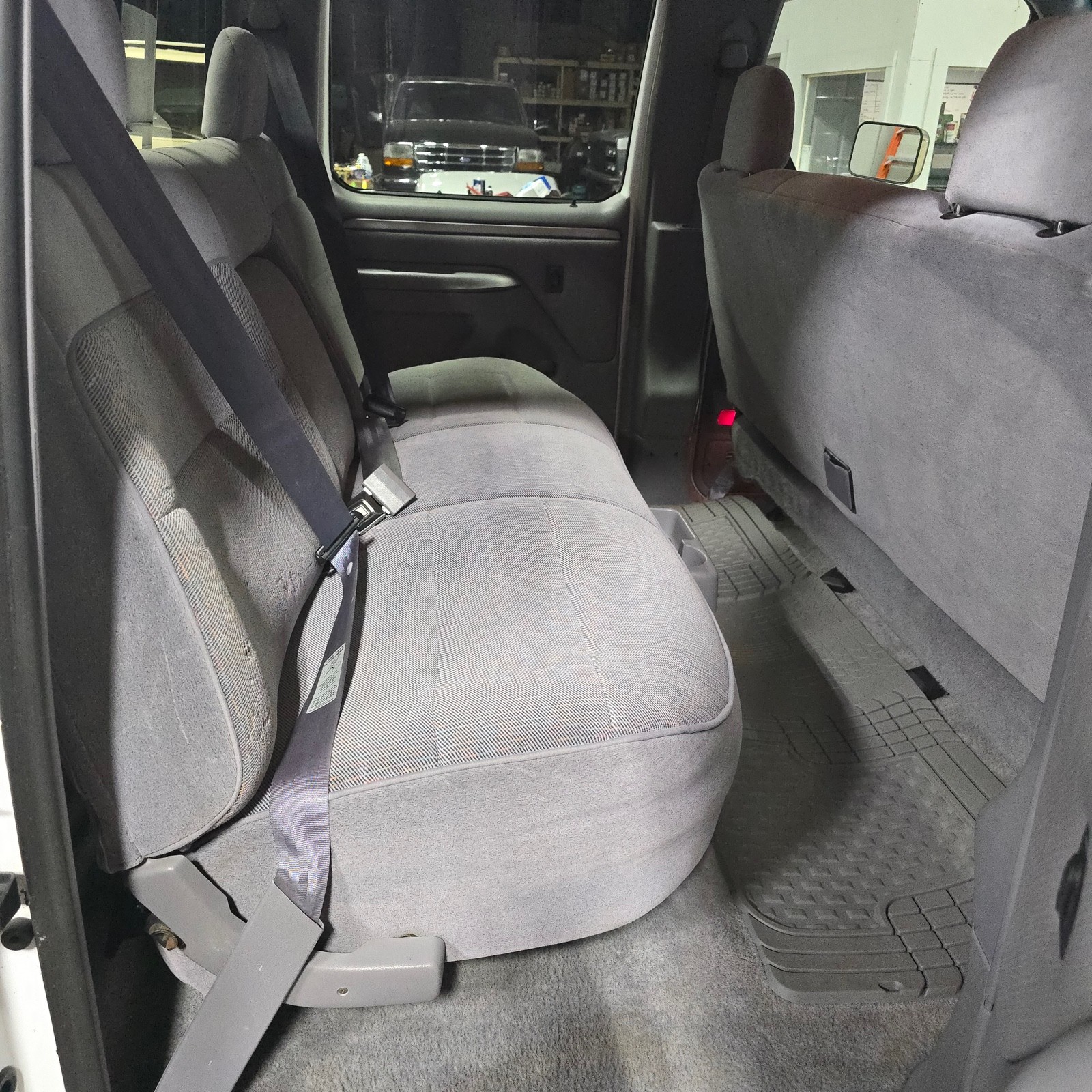 Ford-F-350-1994-Crew-Cab-Pickup-22