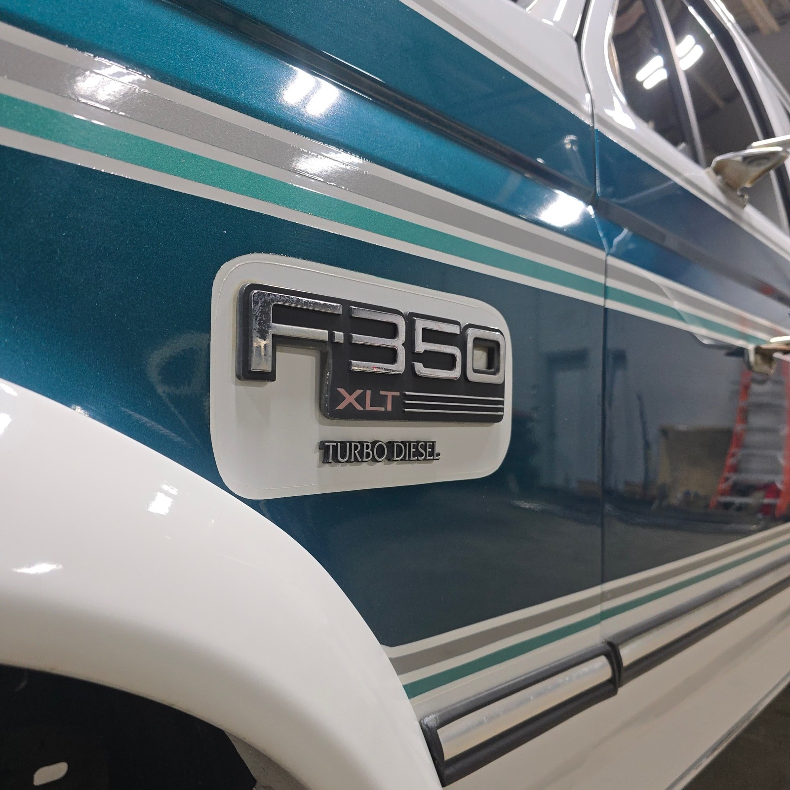 Ford-F-350-1994-Crew-Cab-Pickup-8