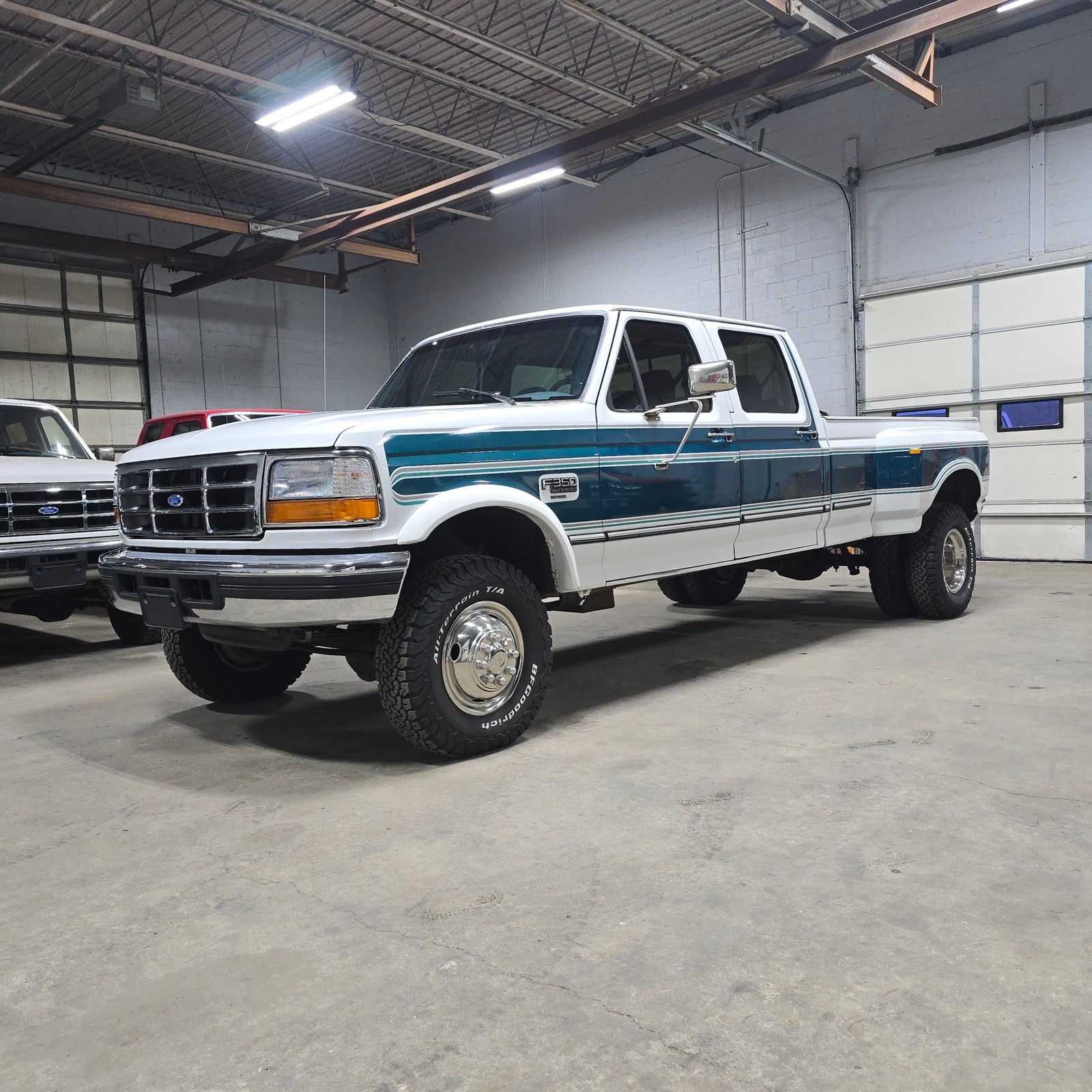 Ford-F-350-1994-Crew-Cab-Pickup