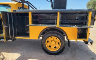 Ford-F-550-1966-Commercial-Vehicle-16