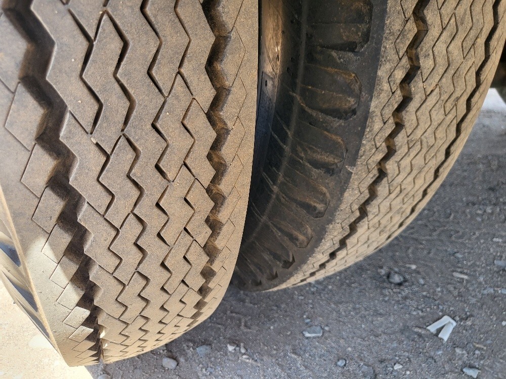 Ford-F-550-1966-Commercial-Vehicle-17