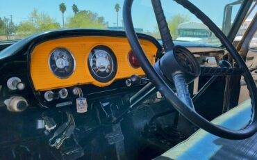 Ford-F-550-1966-Commercial-Vehicle-6