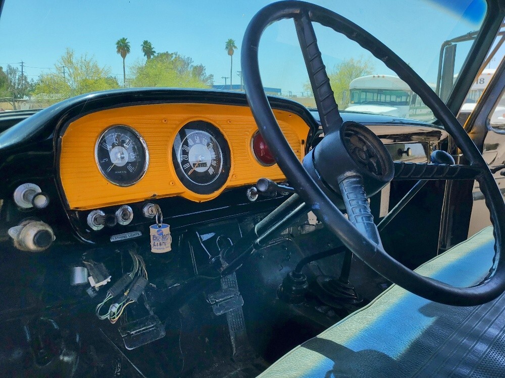 Ford-F-550-1966-Commercial-Vehicle-6