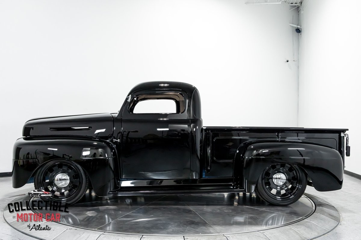 Ford-F1-1949-Pickup-Truck-11