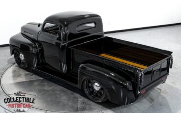 Ford-F1-1949-Pickup-Truck-30