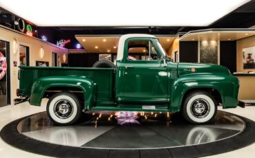 Ford-F100-1953-Pickup-Truck-11