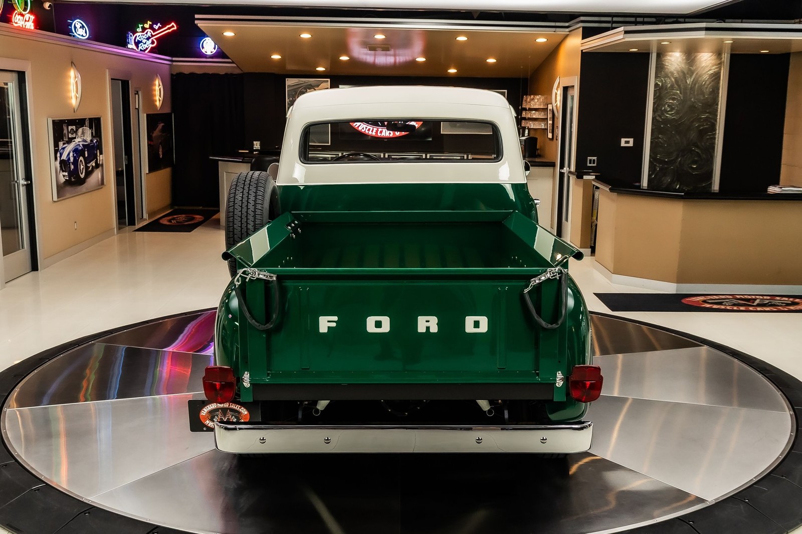 Ford-F100-1953-Pickup-Truck-15