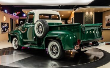 Ford-F100-1953-Pickup-Truck-16