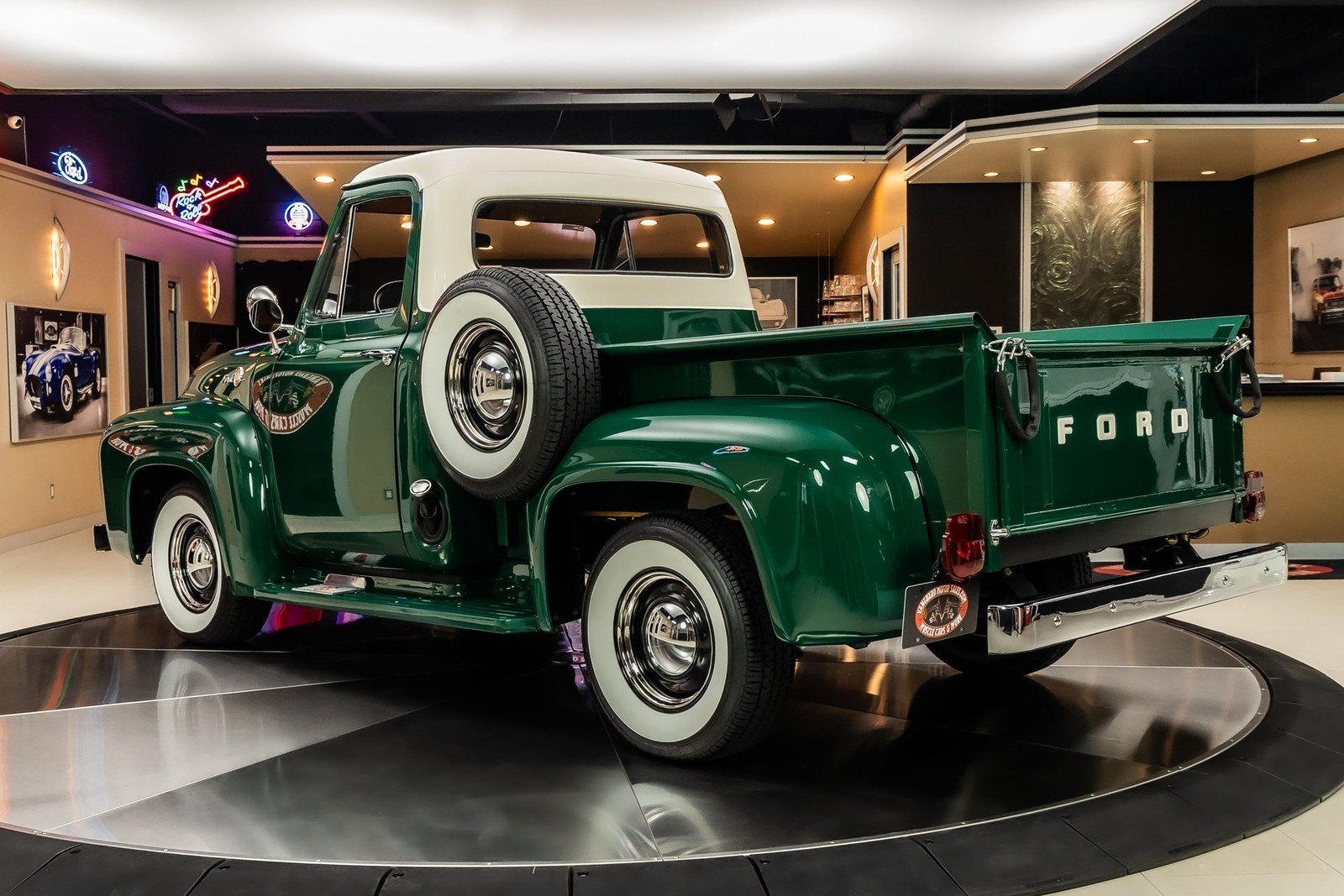 Ford-F100-1953-Pickup-Truck-16