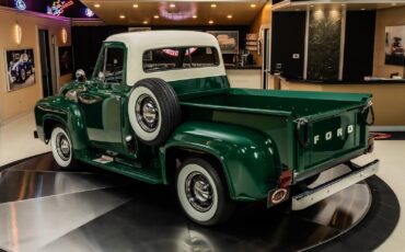 Ford-F100-1953-Pickup-Truck-17