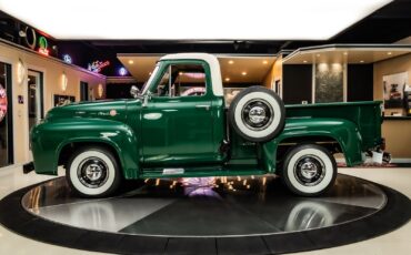 Ford-F100-1953-Pickup-Truck-18