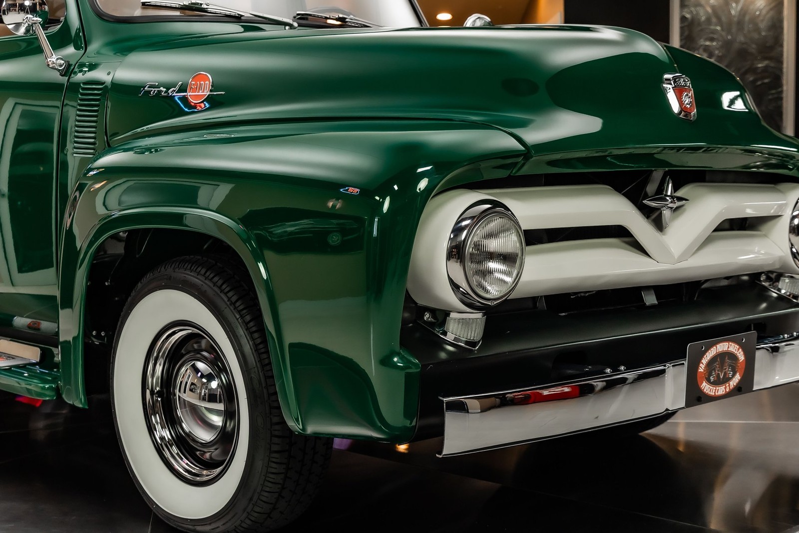 Ford-F100-1953-Pickup-Truck-21