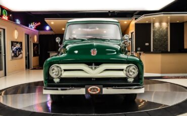 Ford-F100-1953-Pickup-Truck-7