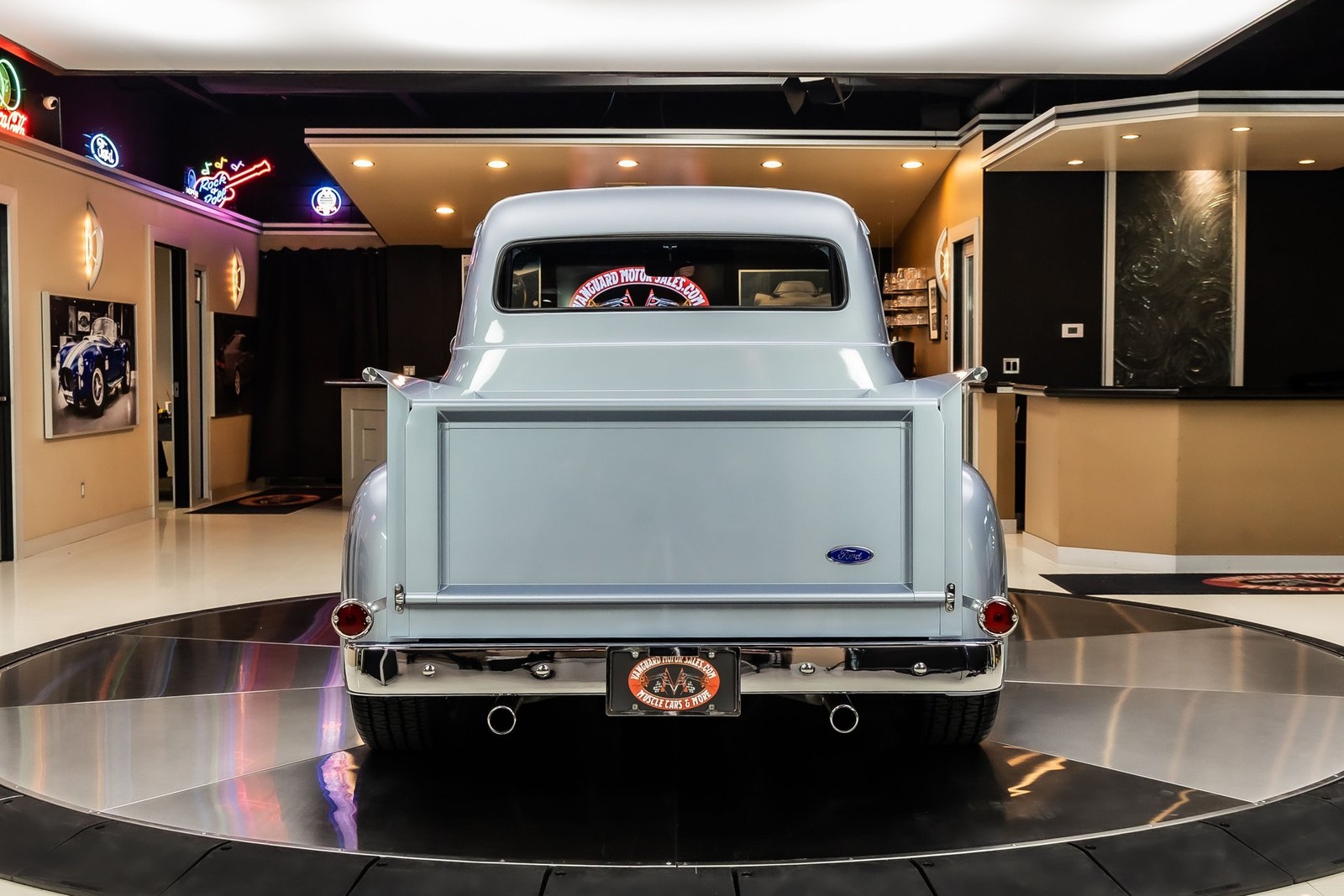 Ford-F100-1955-Pickup-Truck-14