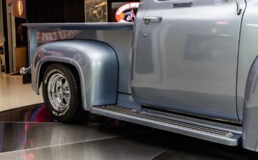 Ford-F100-1955-Pickup-Truck-22